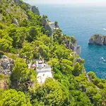 Faraglionensis Monaconehouse Villa *