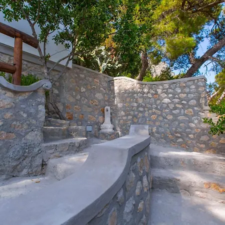 Faraglionensis Monaconehouse Capri