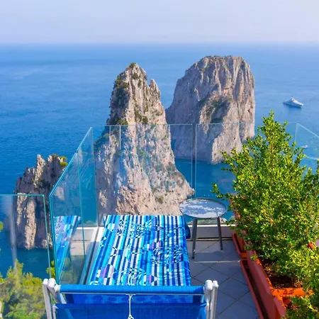 Βίλα Faraglionensis Monaconehouse