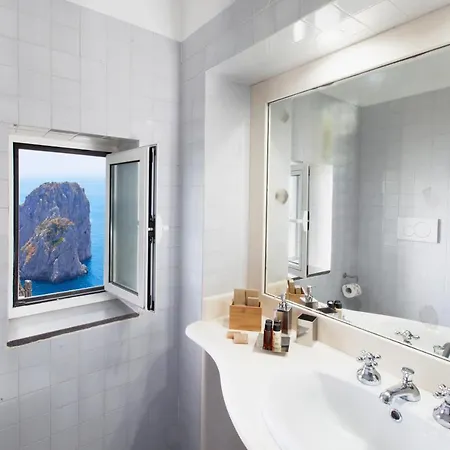 Faraglionensis Monaconehouse Villa *