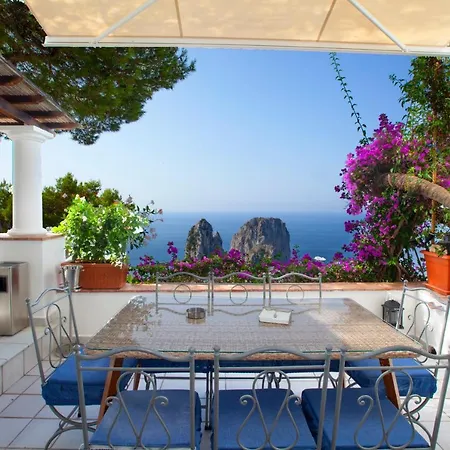 Faraglionensis Monaconehouse Βίλα