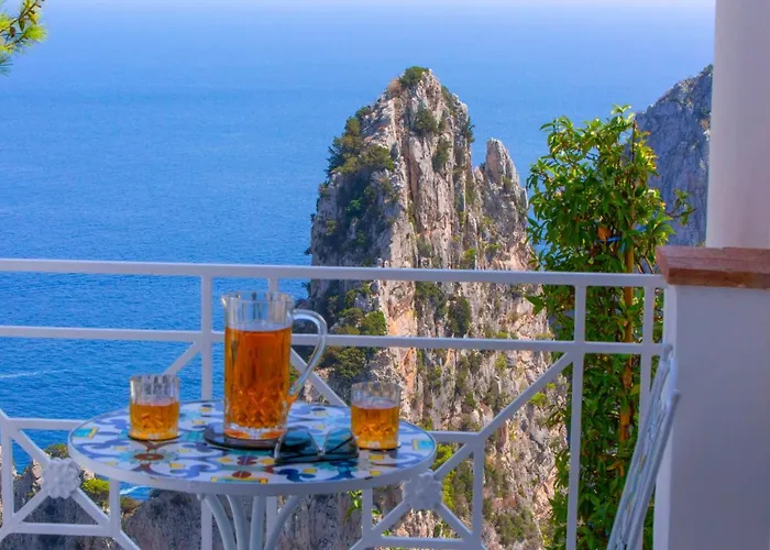 Faraglionensis Monaconehouse Capri